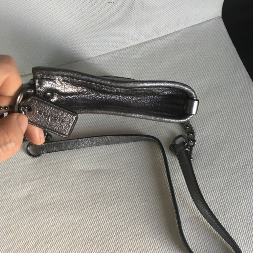 Coach Mickie silver/grey leather - Picture 4 of 5
